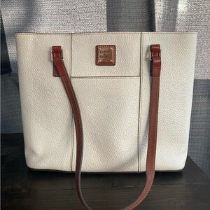White Leather Dooney & Bourke Shoulder Bag